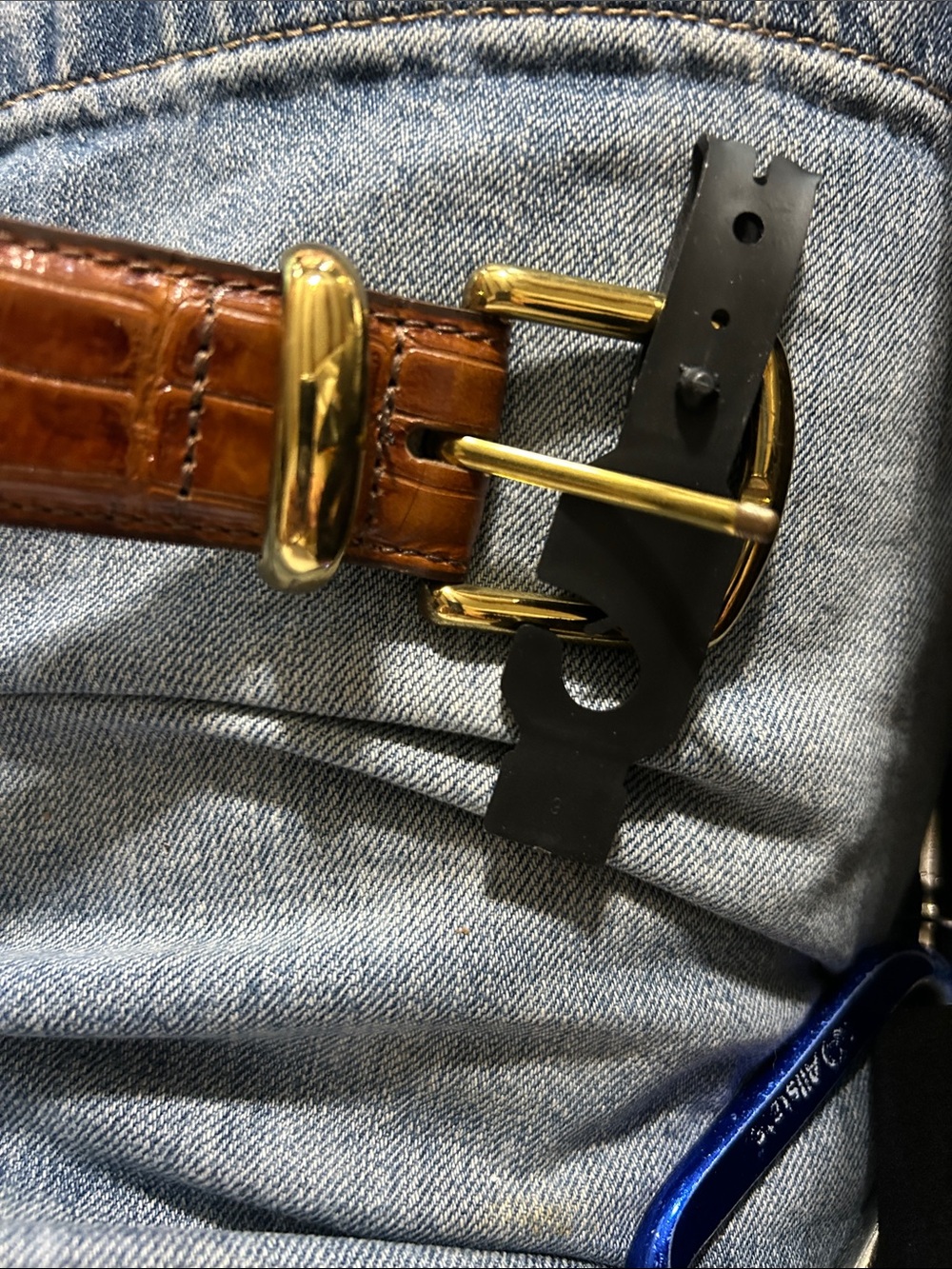 Men's Cognac Brown Croc-Embossed Leather Belt, Gold Buckle Bill Blass 40-42” EUC